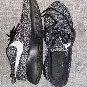 Nike knit sneakers